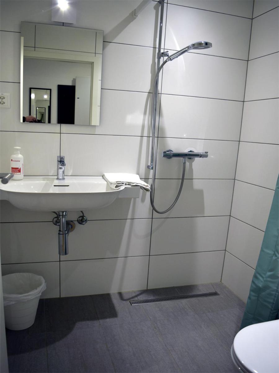 Hotel Restaurant Krebs Гренхен Екстериор снимка